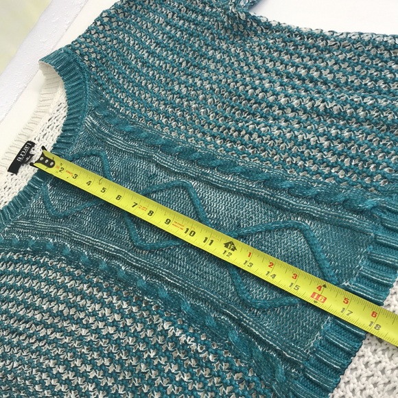 A.N.A brand Ladies Green & White Sweater - Picture 7 of 10